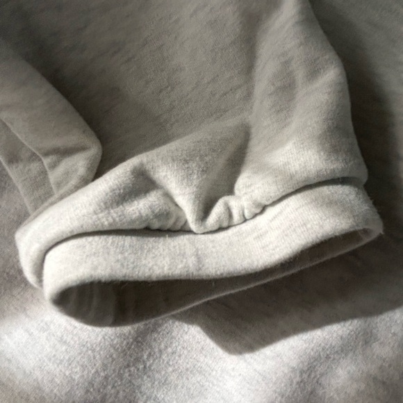 The Group Babatob cropped, hooded, soft, thick sweatshirt! Nice!! - Picture 6 of 12